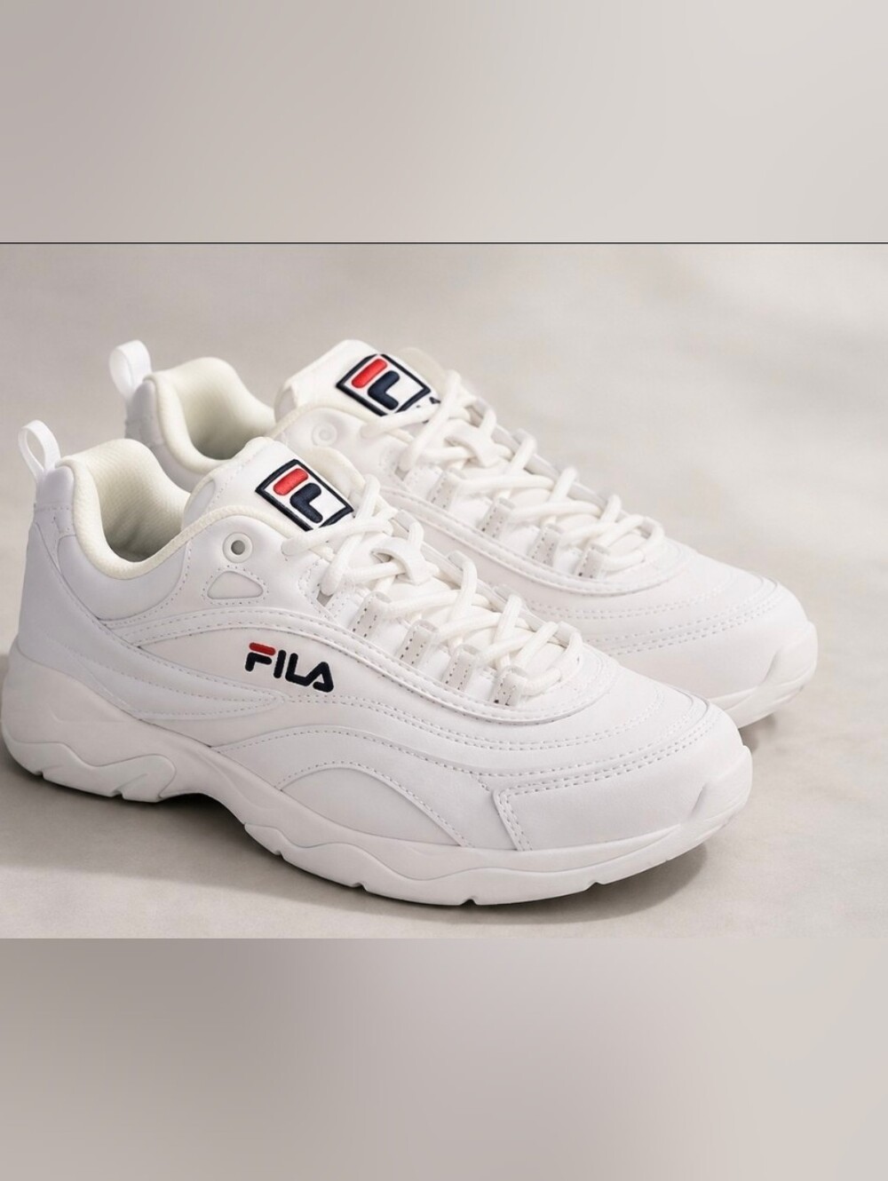 Fila White Athletic Shoes 9.5 Womens